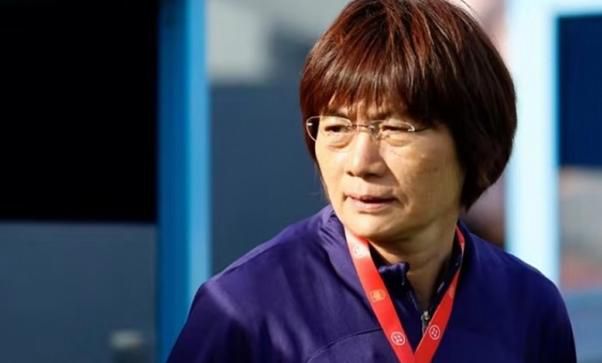 男人皇宫亚洲男人2020